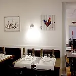 Ξενοδοχείο Logis Saint Jacques