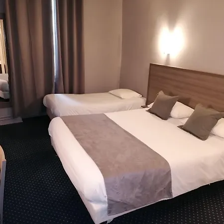 Logis Saint Jacques Hotel