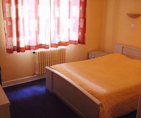 Logis Saint Jacques Hotel 2*