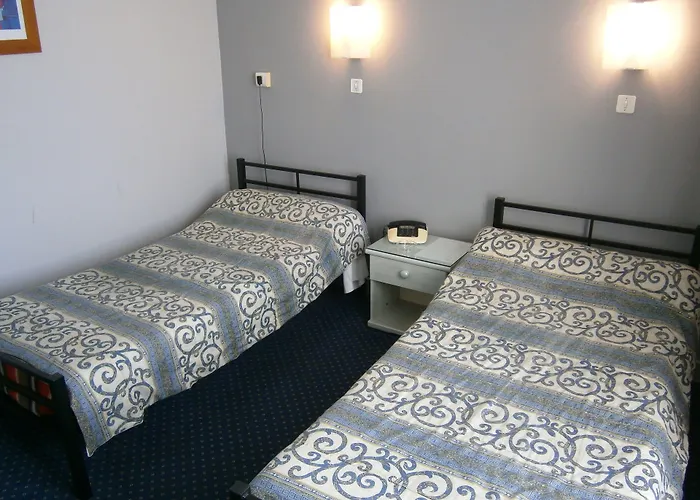 Logis Saint Jacques Hotel 2*