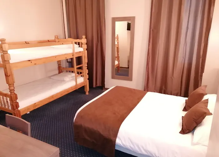 Hotel Logis Saint Jacques Valence (Drome)