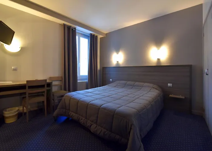 Logis Saint Jacques 2*