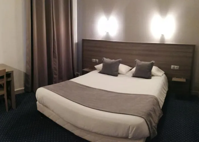 Logis Saint Jacques 2* Valence (Drome)