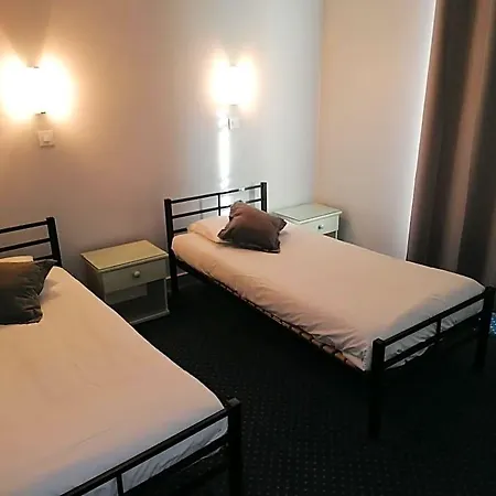 Logis Saint Jacques 酒店 瓦朗斯