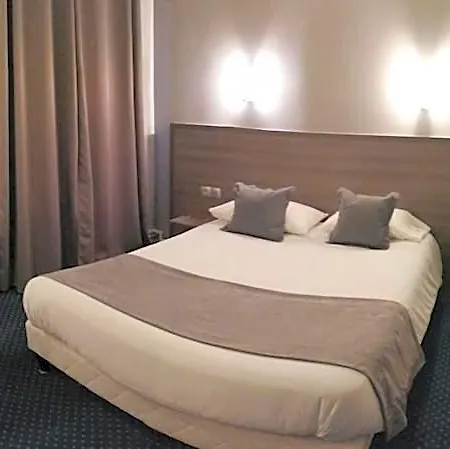 酒店 Logis Saint Jacques 瓦朗斯