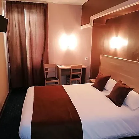 Logis Saint Jacques 瓦朗斯