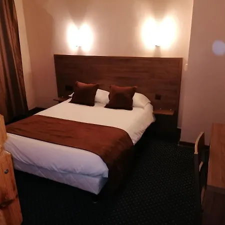 Hotel Logis Saint Jacques 2*