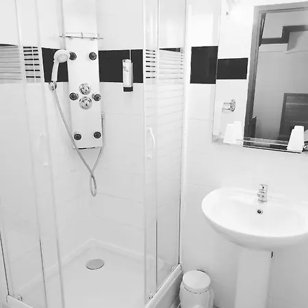 Logis Saint Jacques 2* Valence