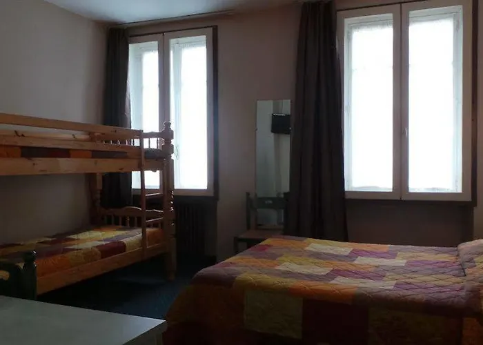 Logis Saint Jacques Szálloda Valence